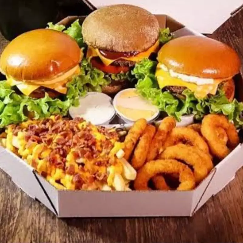 TRIO X TUDO (família)