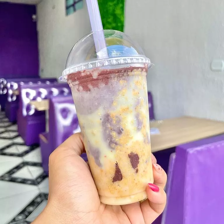 Milk Shake de Açaí com Paçoca 🧋