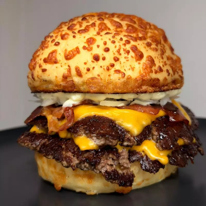 PROMO DÍA DE LA HAMBURGUESA