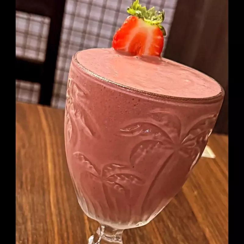SUCO DE AÇAI COM MORANGO