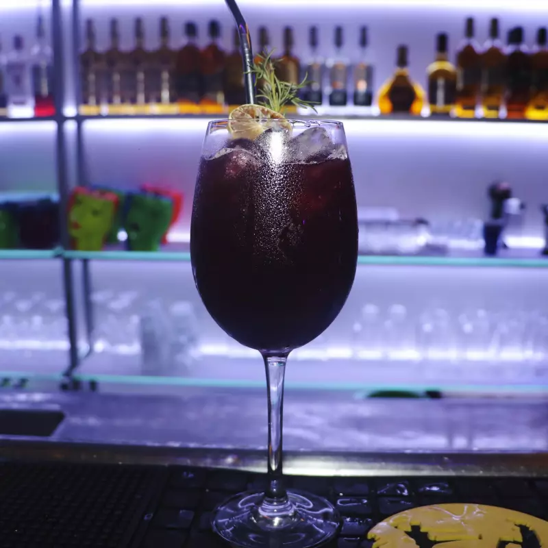 TINTO DE VERANO