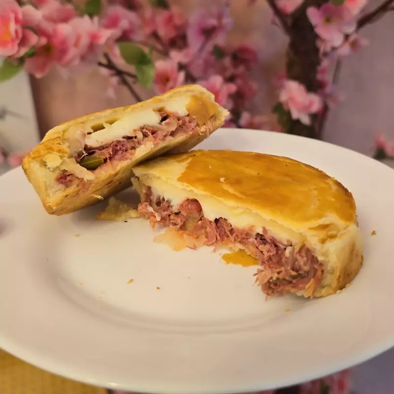 Torta de carne seca com Catupiry