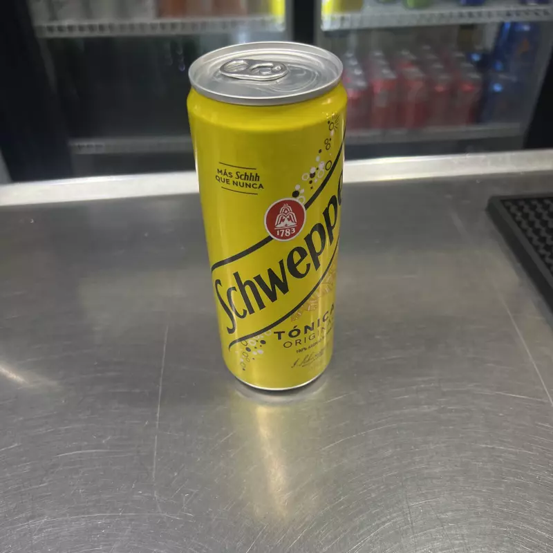 Tônica schweppes