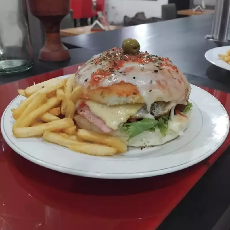 HAMBURPIZZA