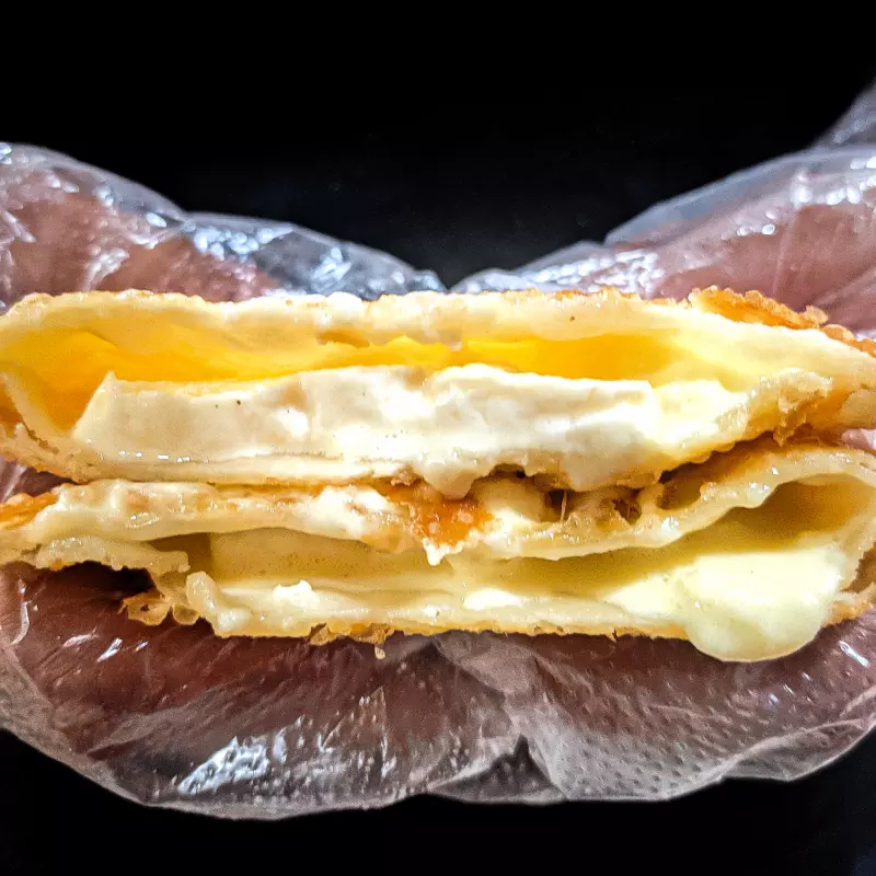 Pastel de Queijo Minas Grande