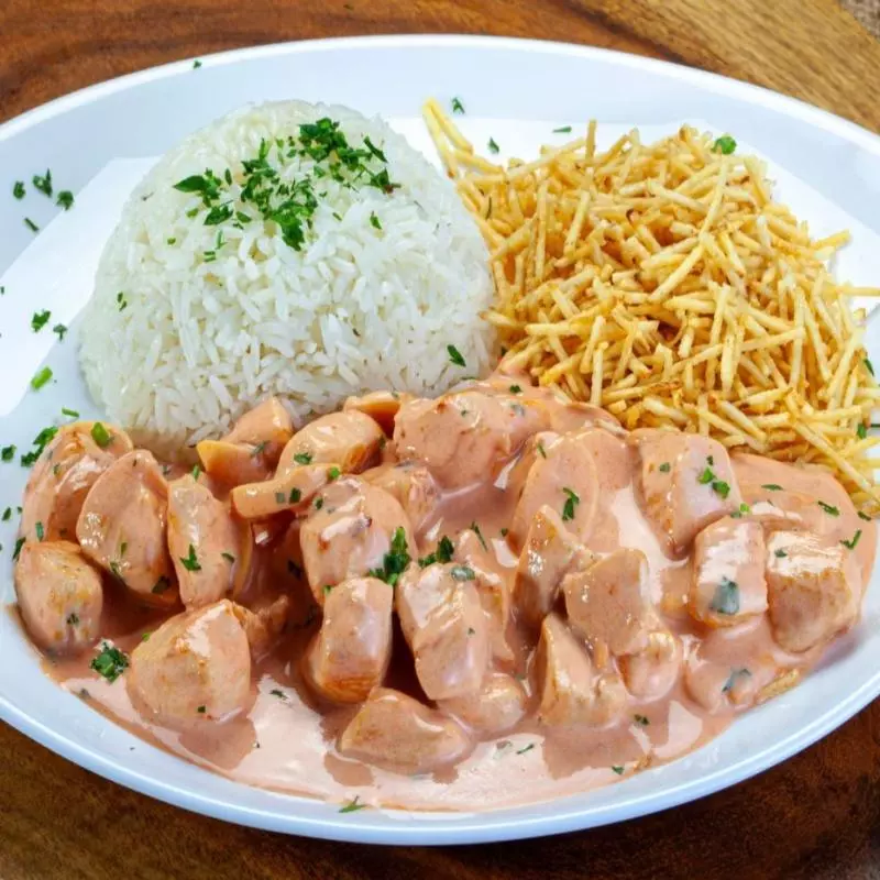 Marmita Strogonoff de Frango