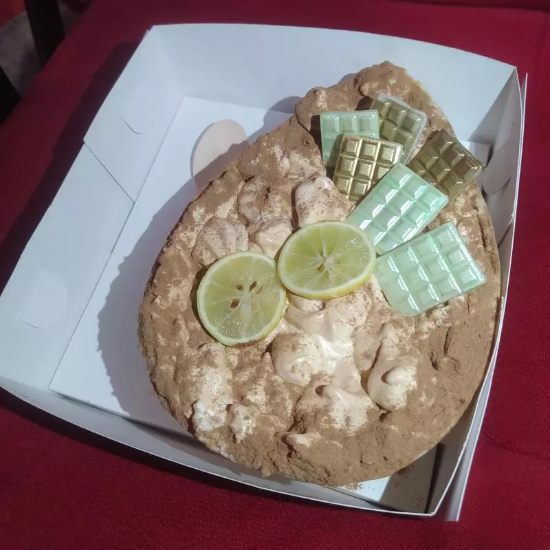 Huevo pie de Limón
