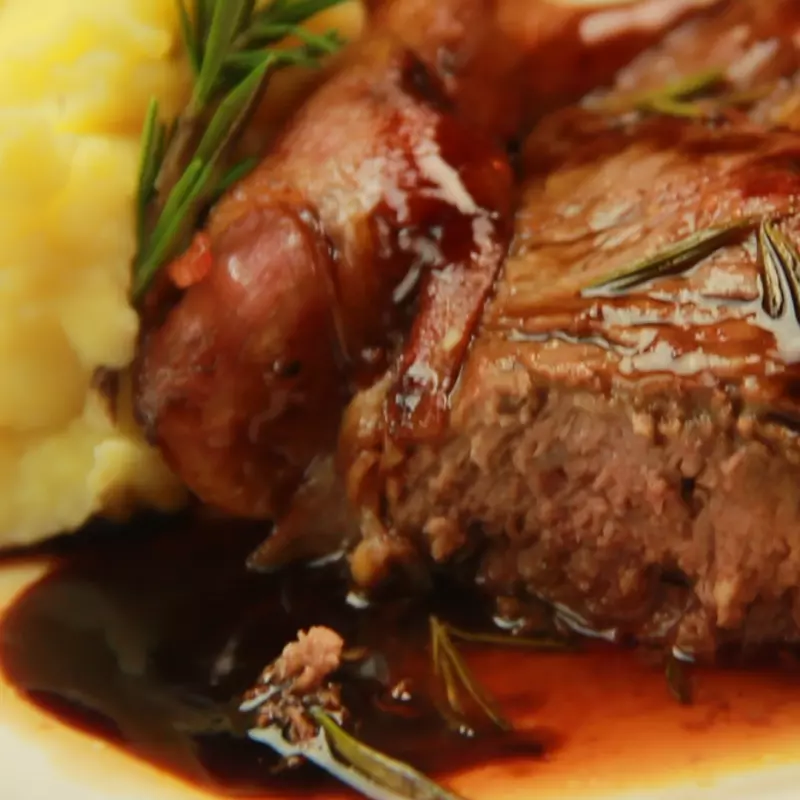 Bife de Chorizo con salsa