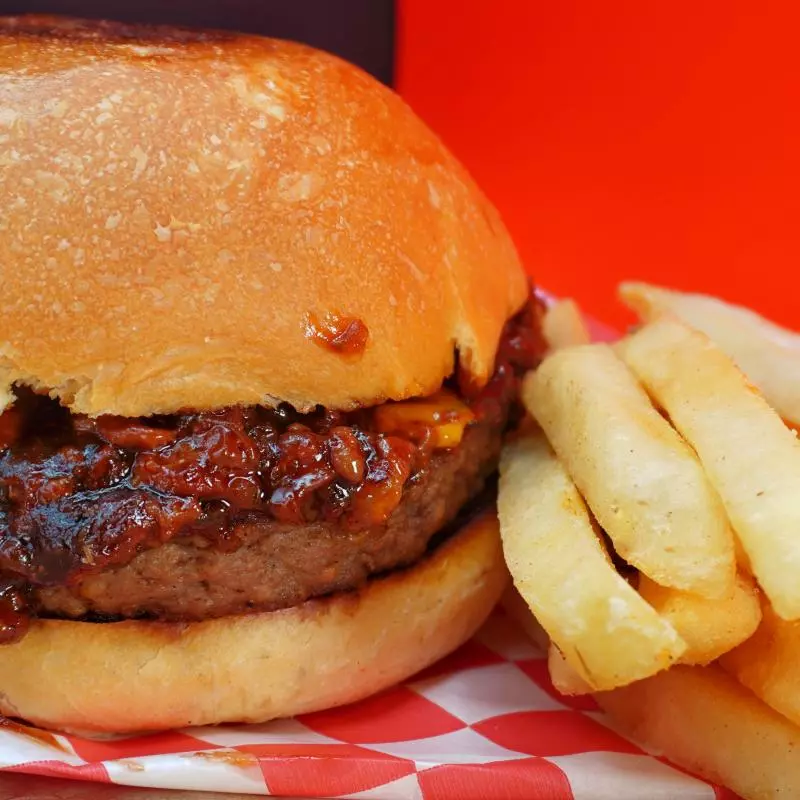 La Básica Burguer