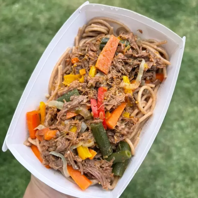 Spaguetti com Carne Louca