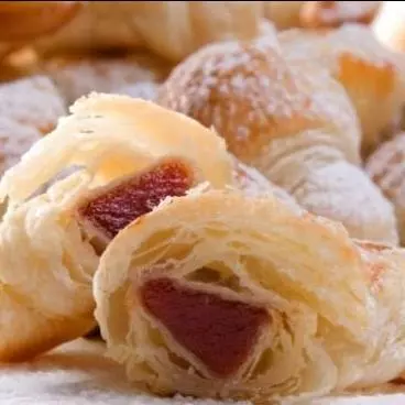 Mini Croissant recheio goiabada
