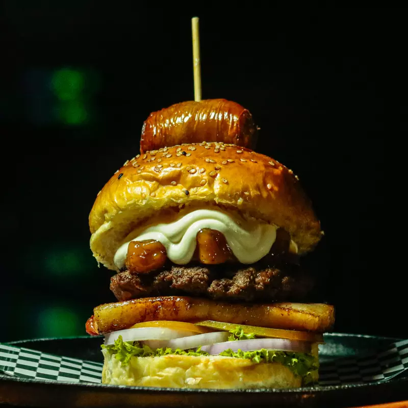 Hamburguesa La Costeña