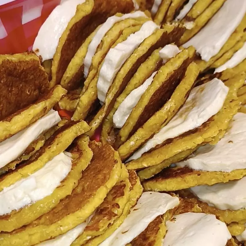 50 Mini cachapas con Queso de mano