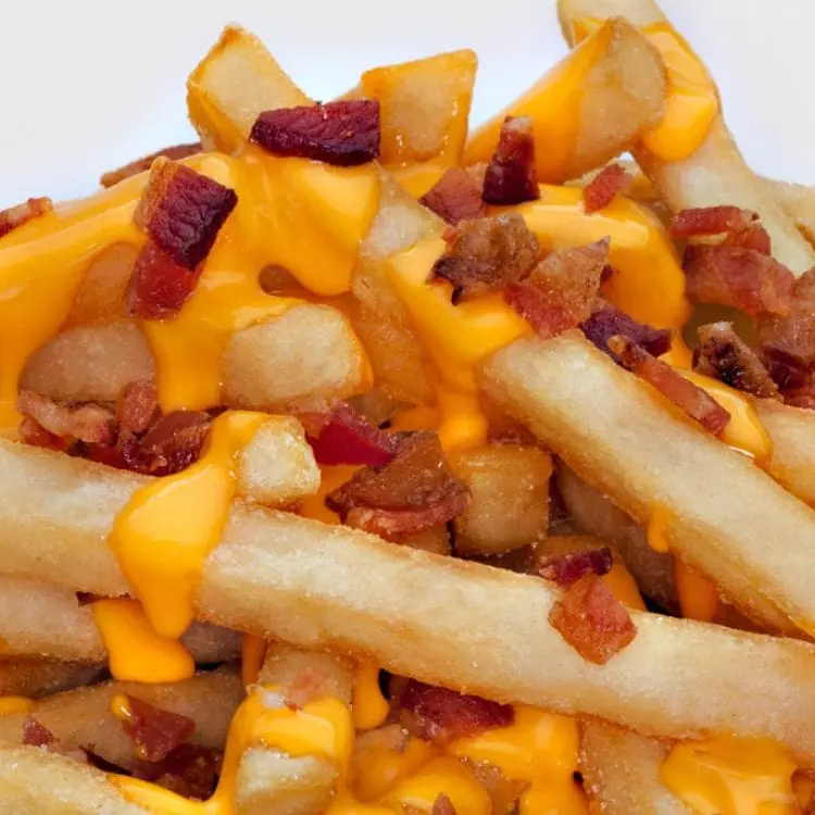 Batata Frita com Cheddar e Bacon