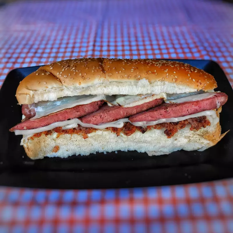 Sanduba de linguiça Toscana