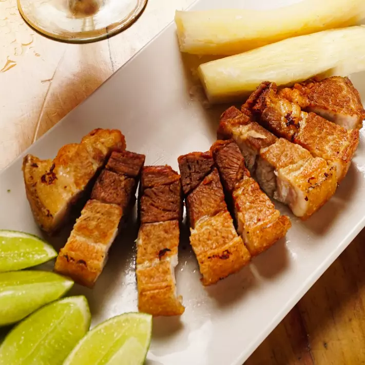 Porción de Chicharrón
