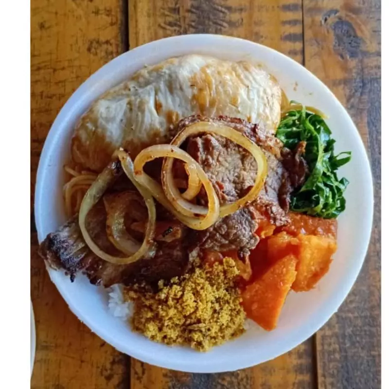 Mista (Bife de boi e Filé de Frango)