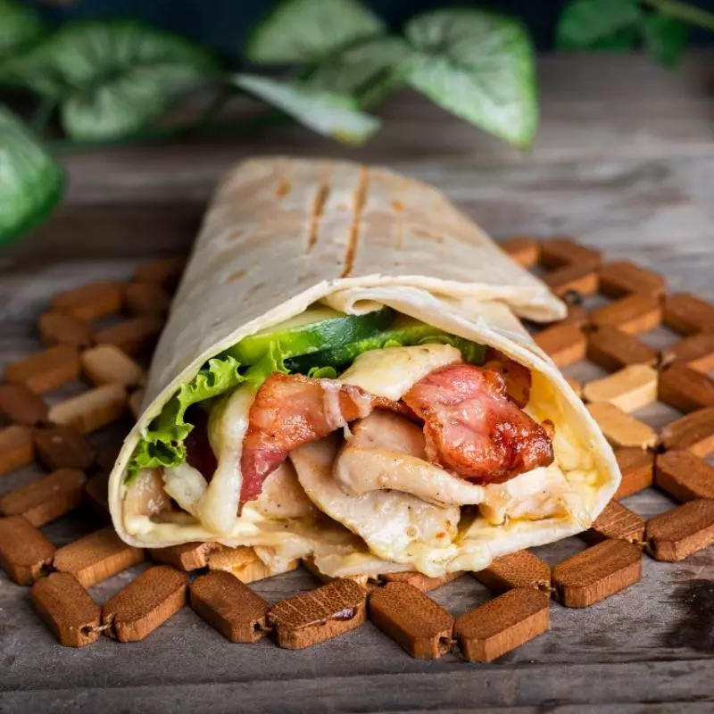 Wrap Chicken and Bacon