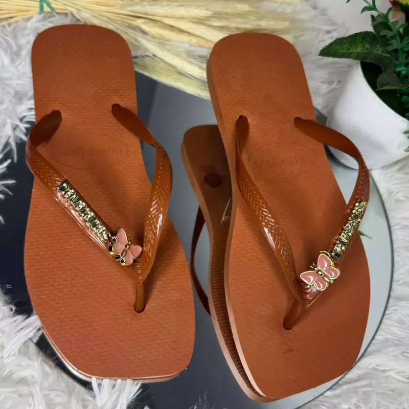 Fem ping borboleta marron