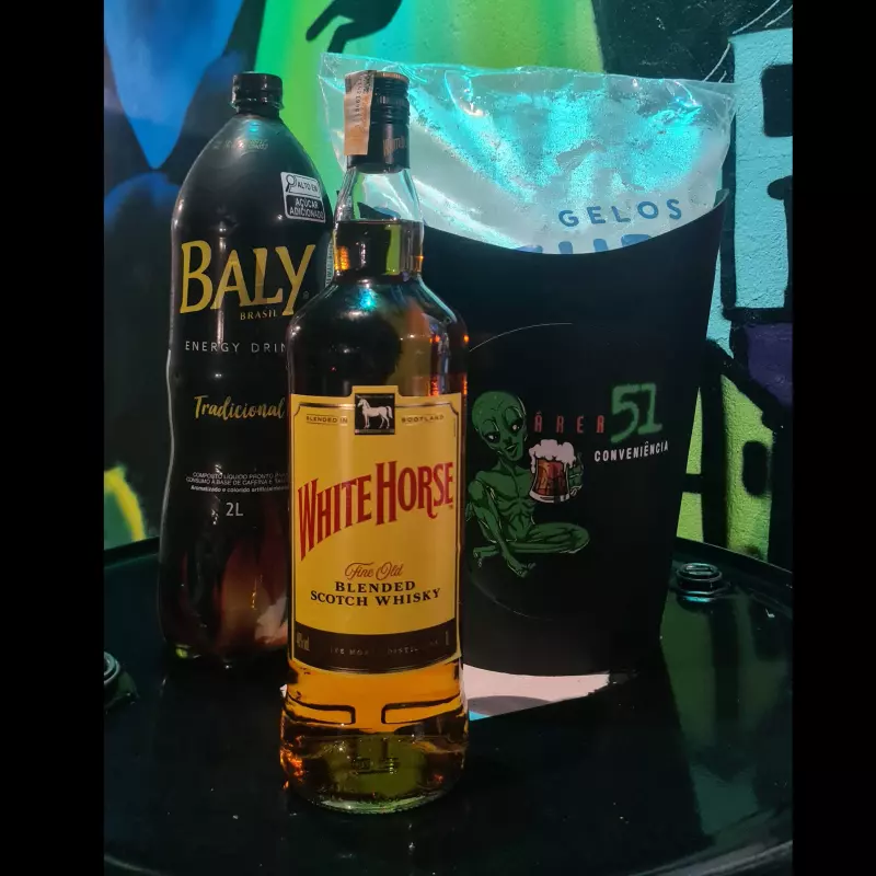 COMBO "WHISKY CAVALINHO"