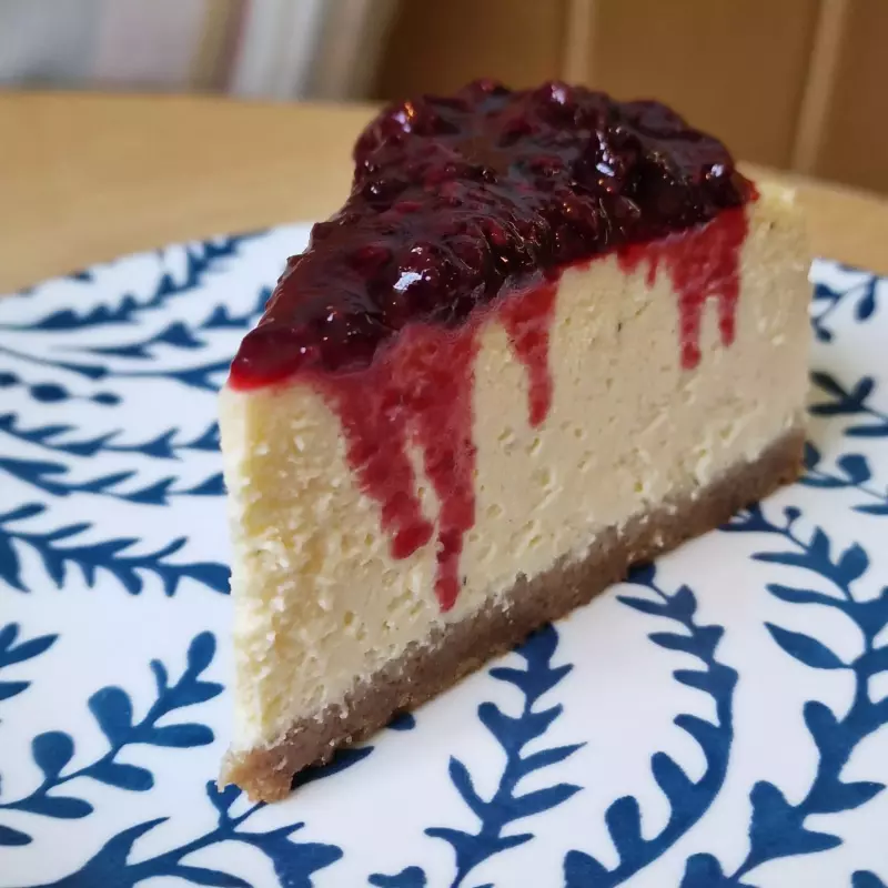 Cheesecake  (slice)