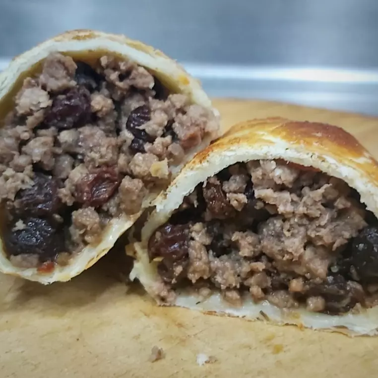 15 - carne con pasas