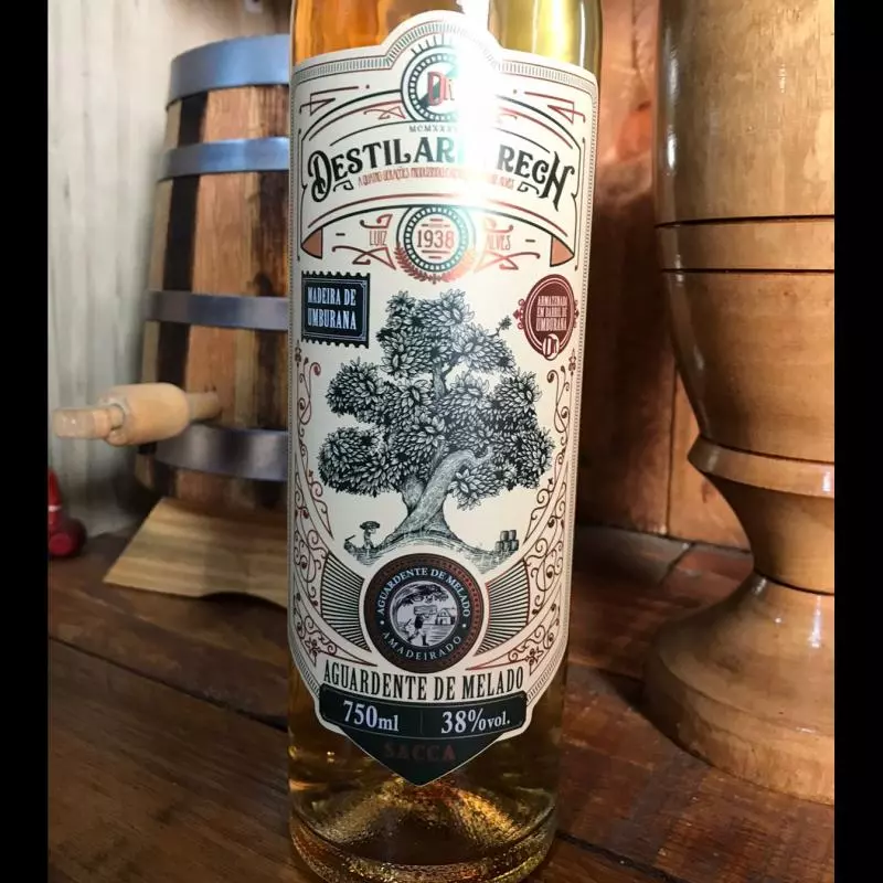 Aguardente de Melado em Umburana - 750ml