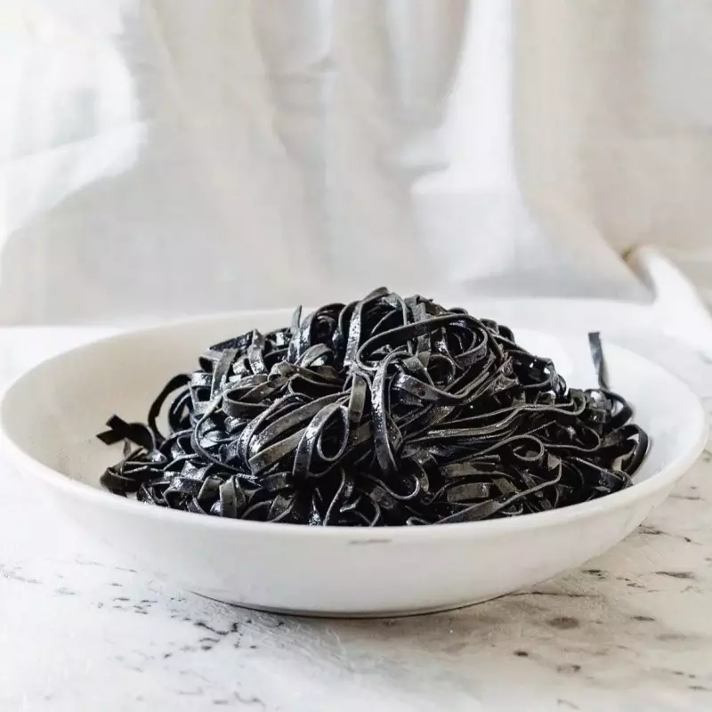 Macarrão de Tinta de Lula