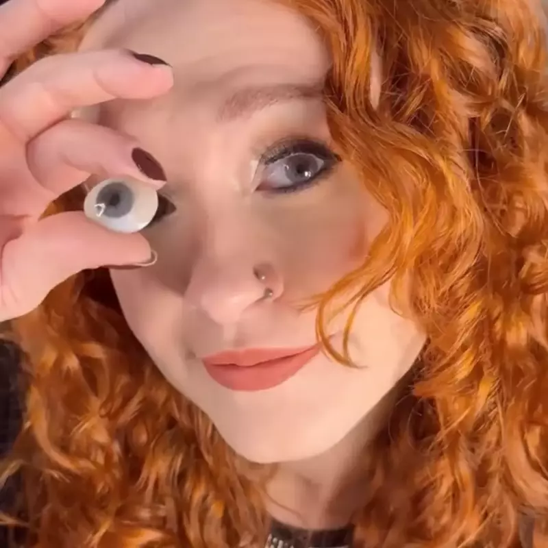 Ocean Gray sin bordes hiperrealist🐺