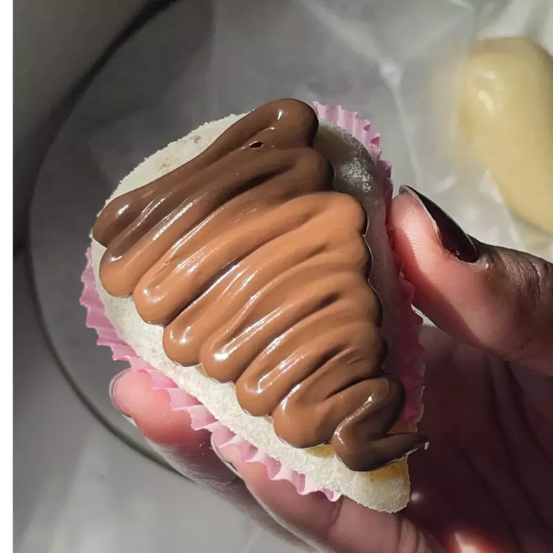 Coxinha de morango ninho com Nutella