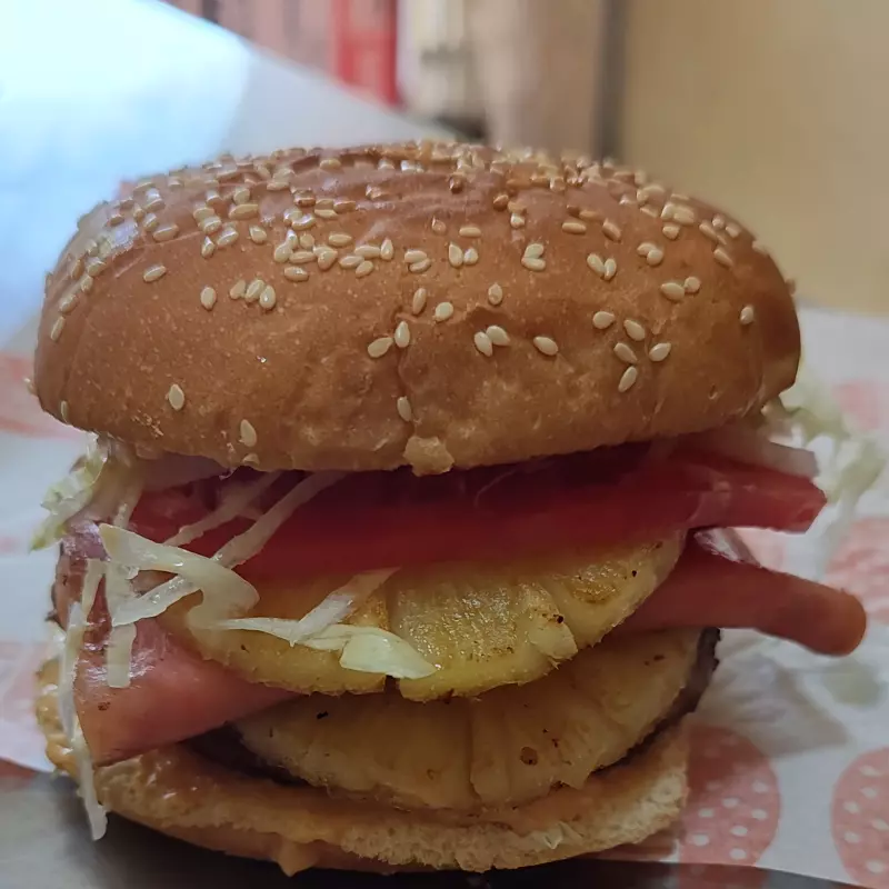 Hamburguesa Hawaiana