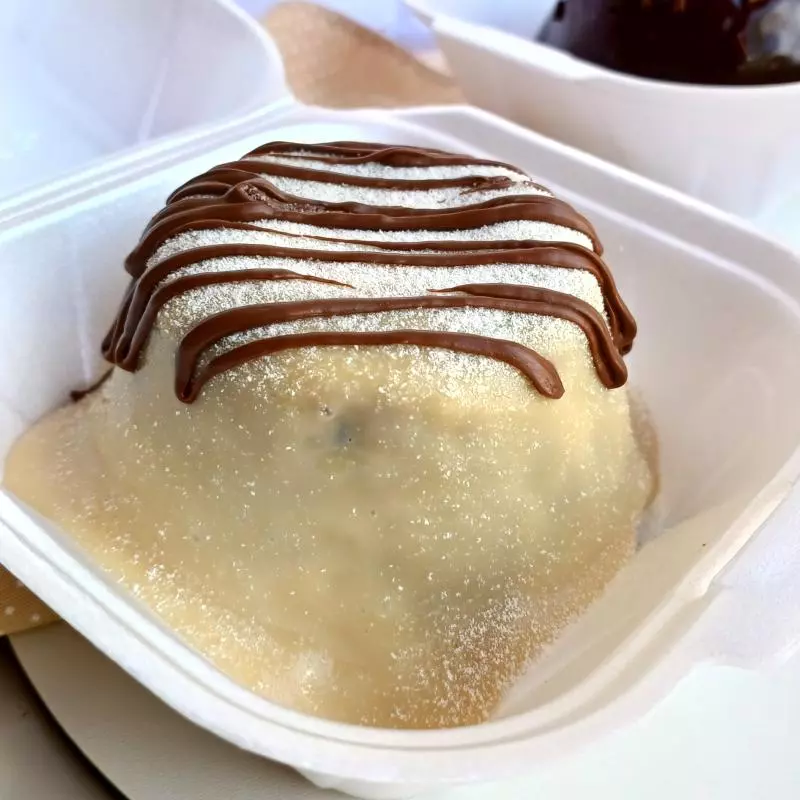 MINI VULCÃO DE CHOCOLATE COM NINHO
