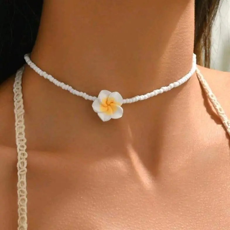Collar de flor