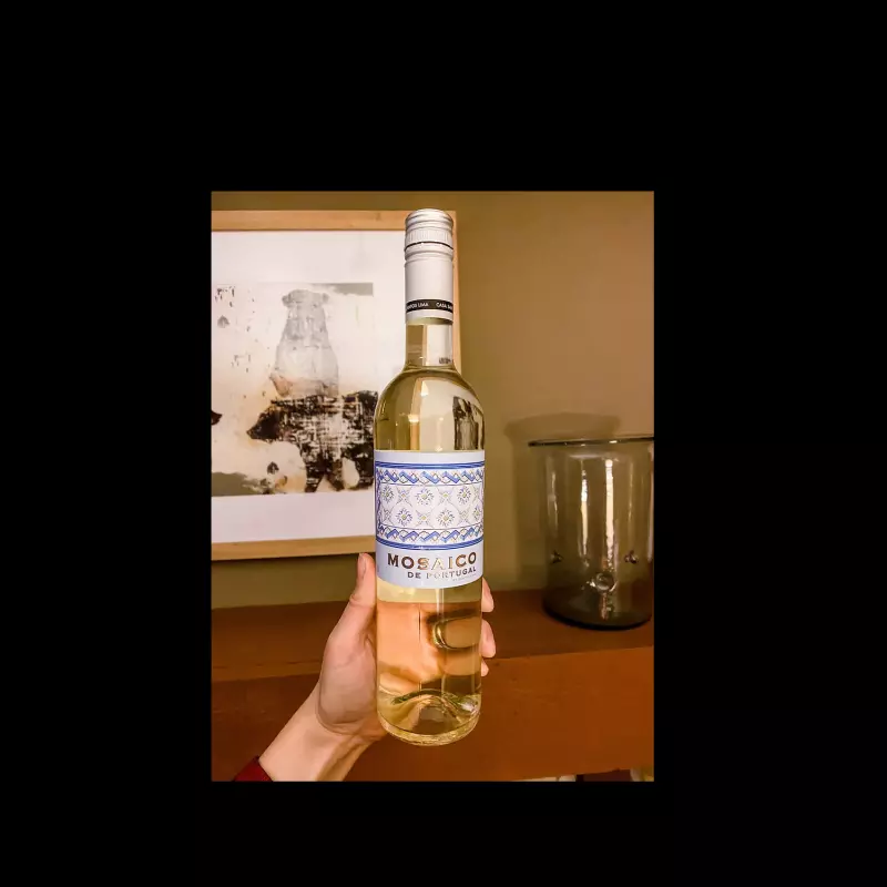 Vinho branco Mosaico de Portugal