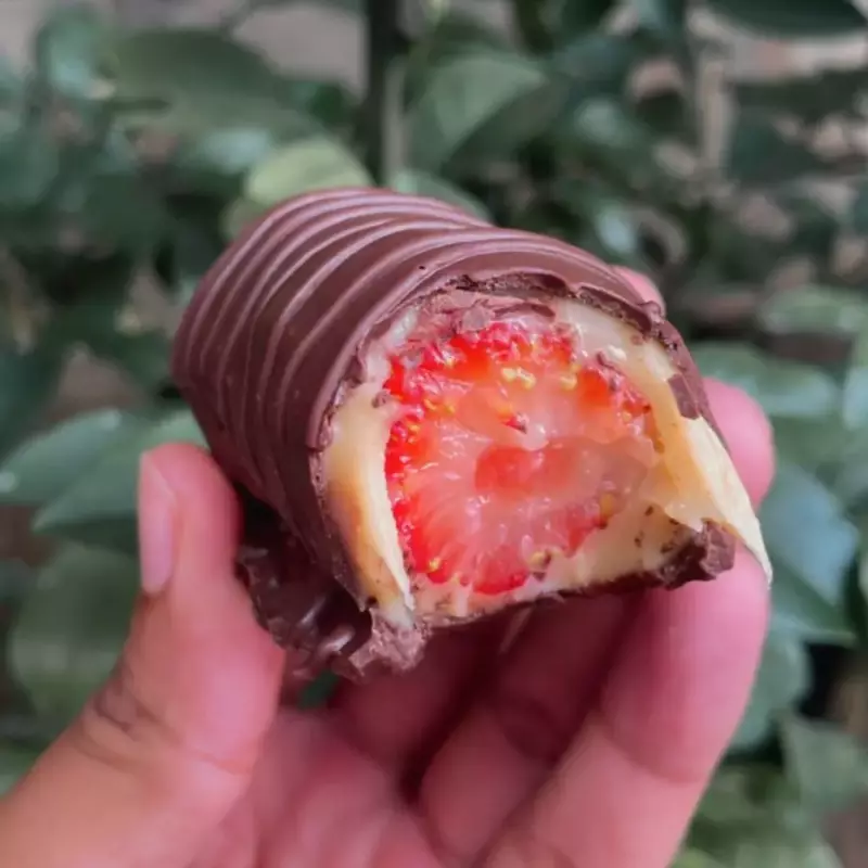 BOMBOM DE MORANGO 100g