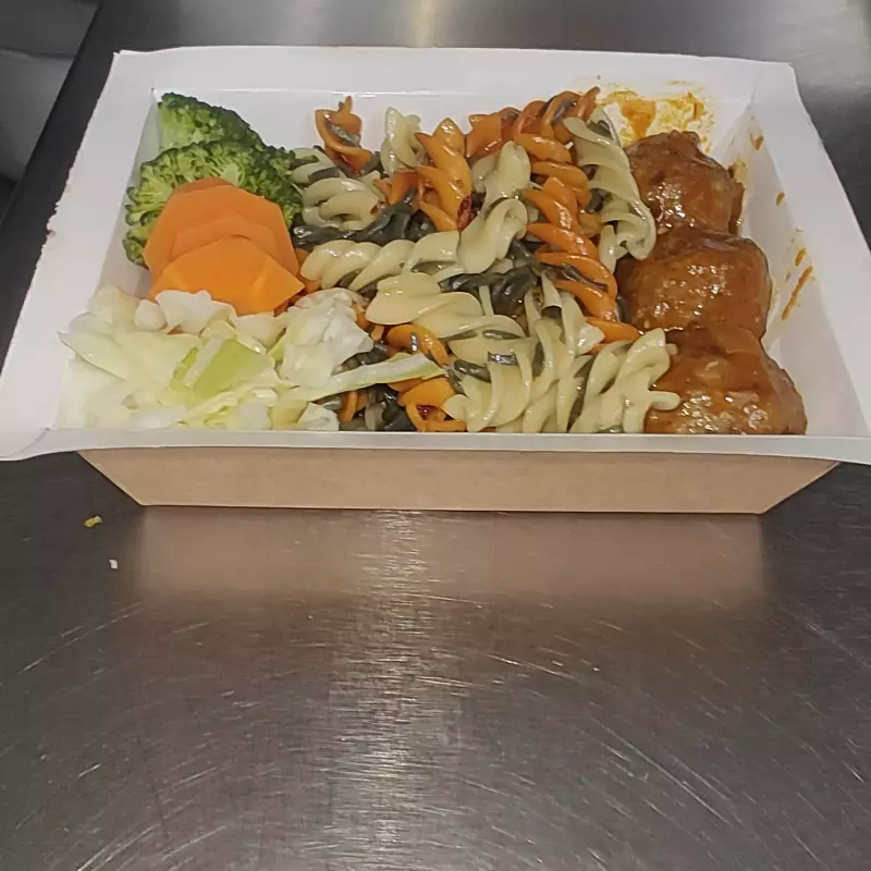 08T: Almôndegas de Carne Tradicional