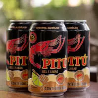 Pitu com cachaça com mel e limão