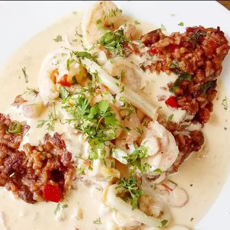 Tacu Tacu En Salsa De Mariscos