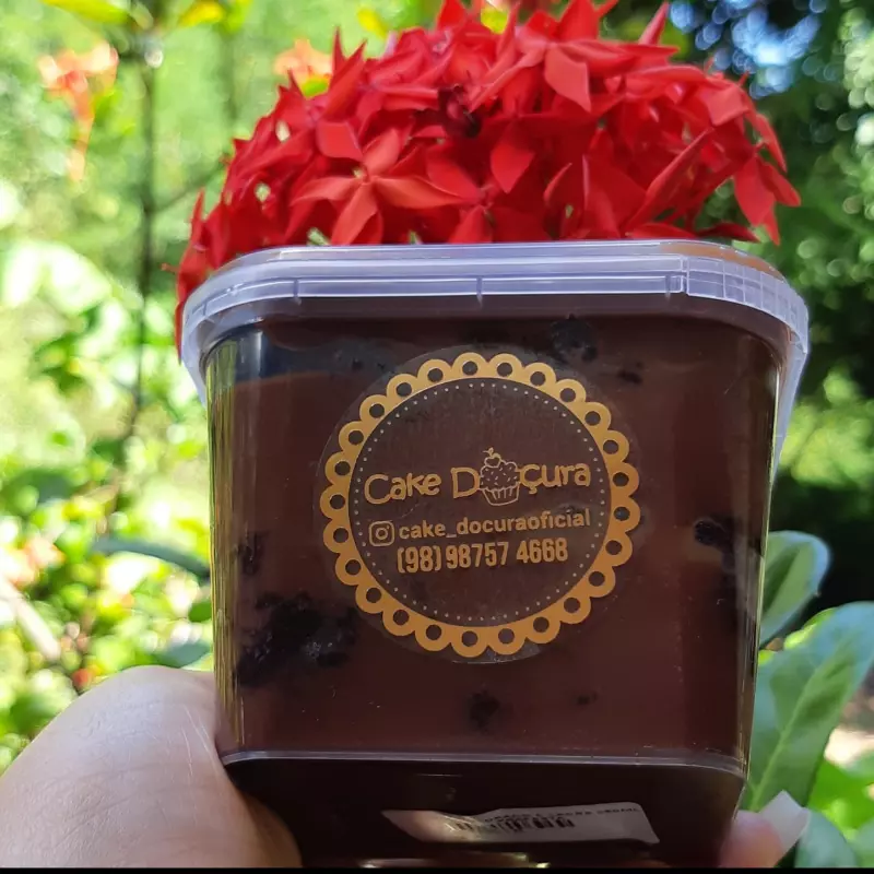 Bolo no Pote de Brigadeiro