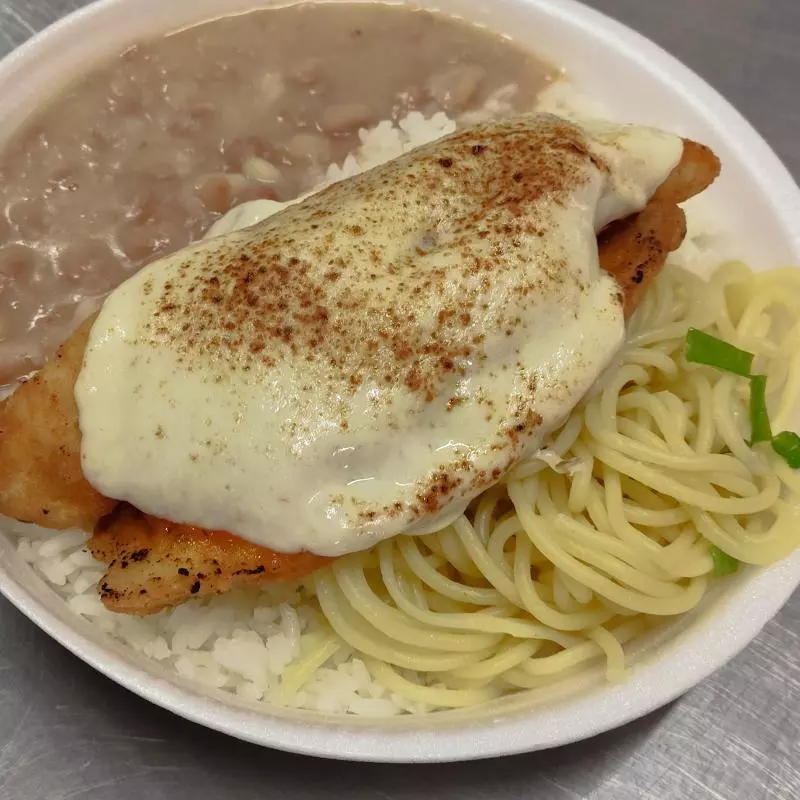 Tilápia à Parmegiana