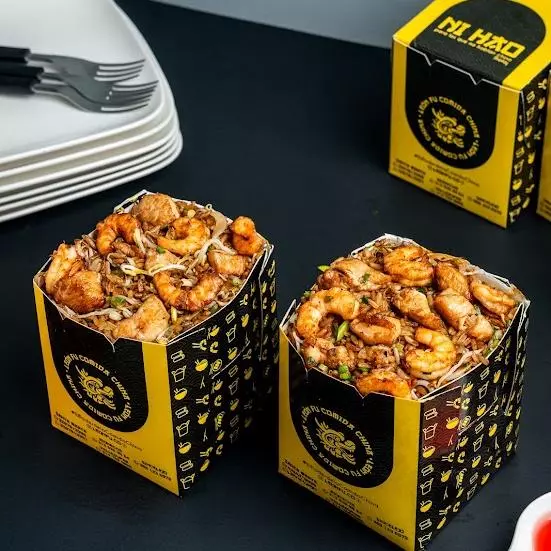 Arroz chino pollo camarones