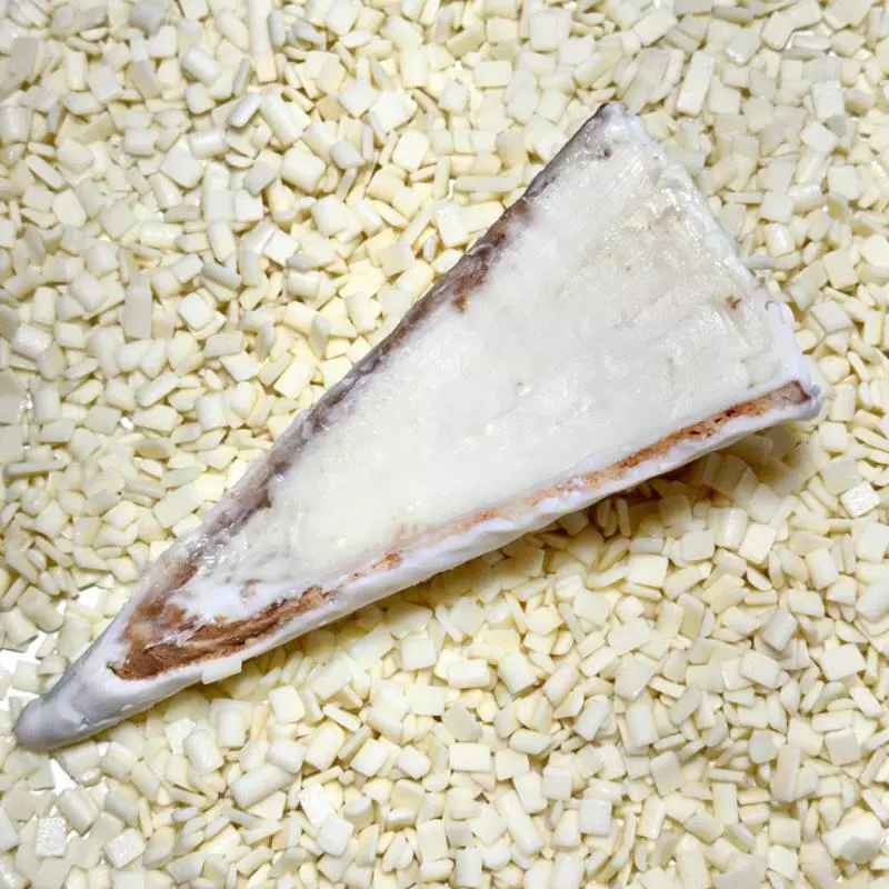 CONE- CHOCOLATE BRANCO COM NINHO