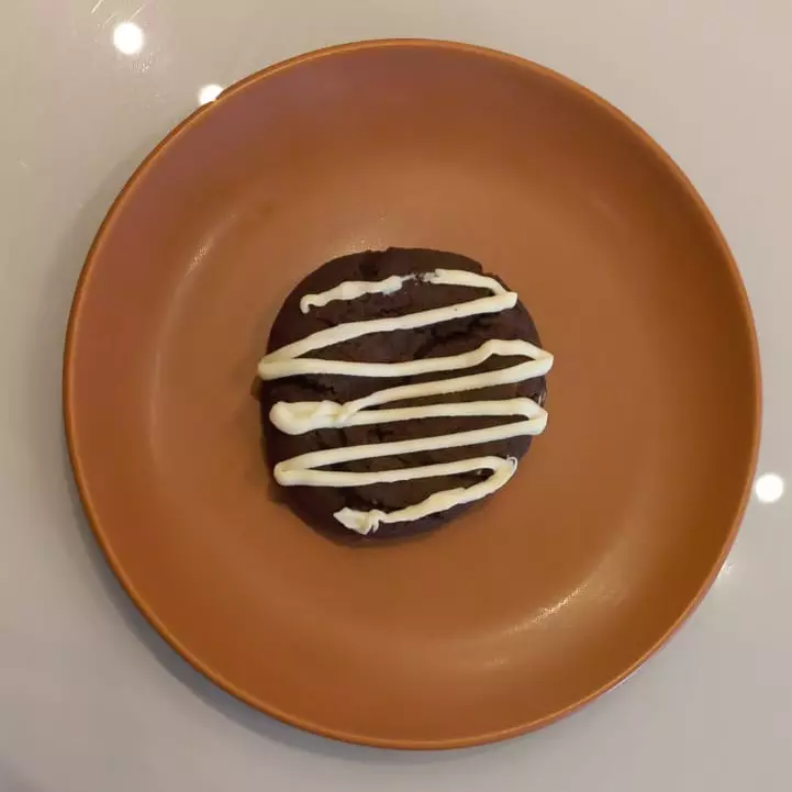 COOKIE DE CHOC. AO LEITE C/ CHOC. BR