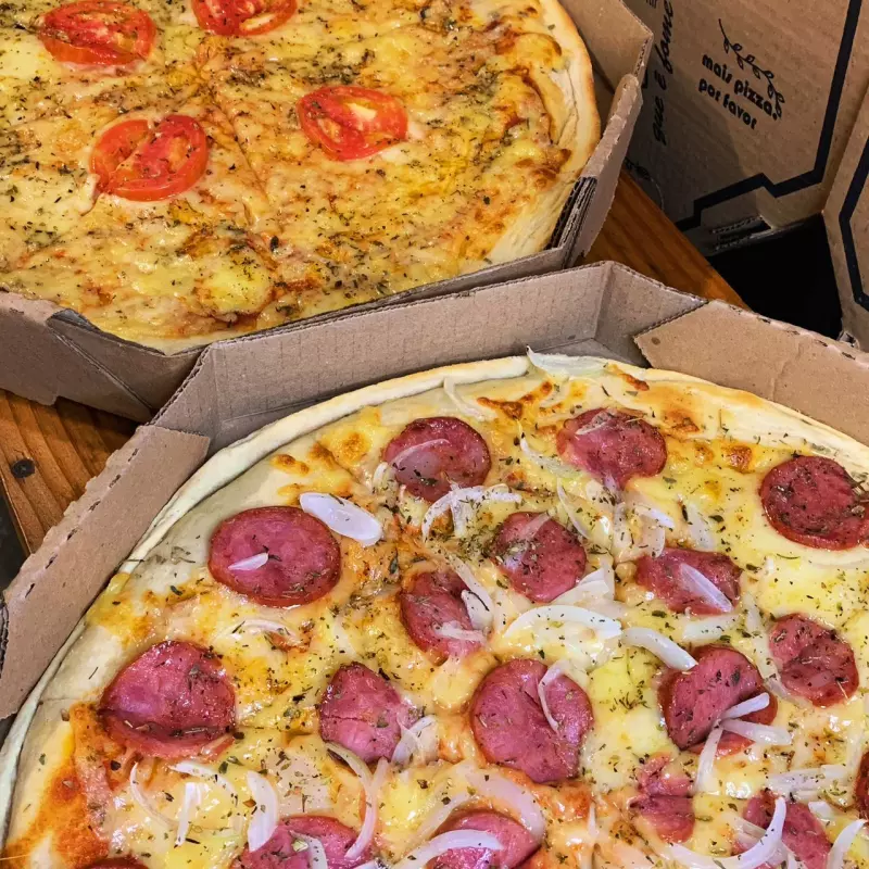 Clone de Pizza sábado e domingo