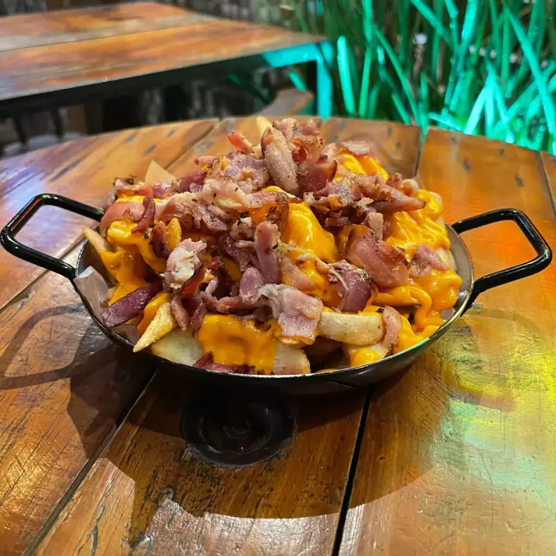 Batata Rustica Cheedar e Bacon G 🍟