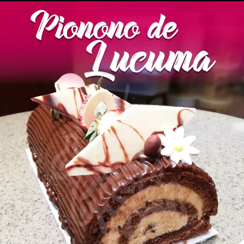 Pionono de lúcuma