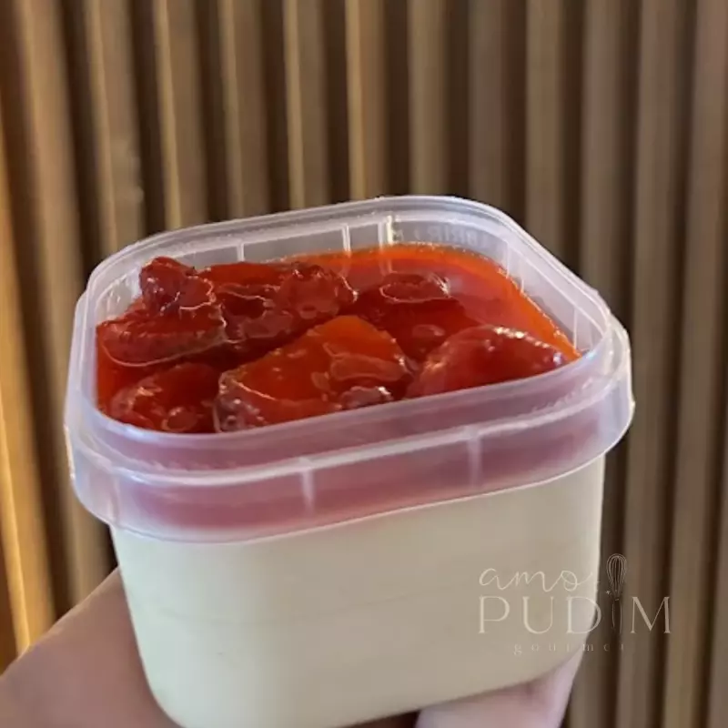 Chocolate branco com morango (150ml)