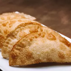 PASTEL QUEIJO COALHO