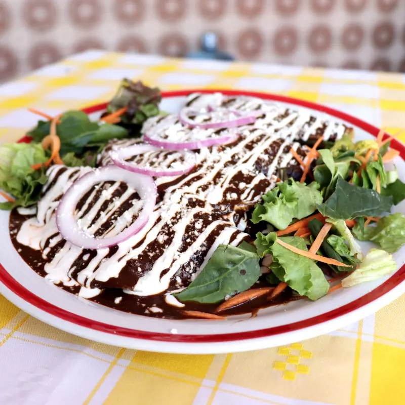 Enchiladas de Mole
