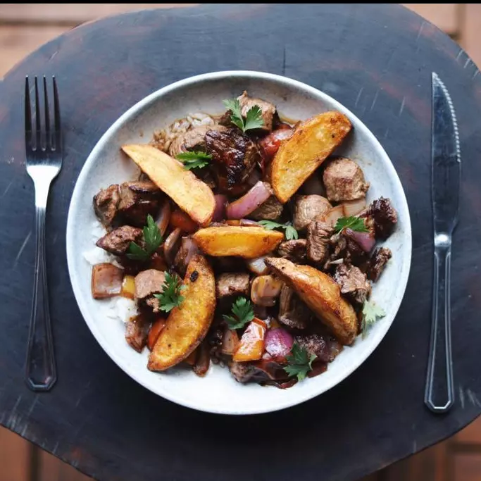 Lomo Saltado